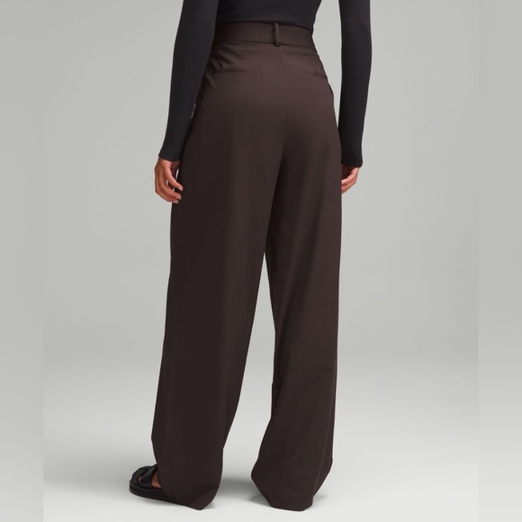 Lululemon Pleat Front Wide Leg Trouser - Picture 2 of 7